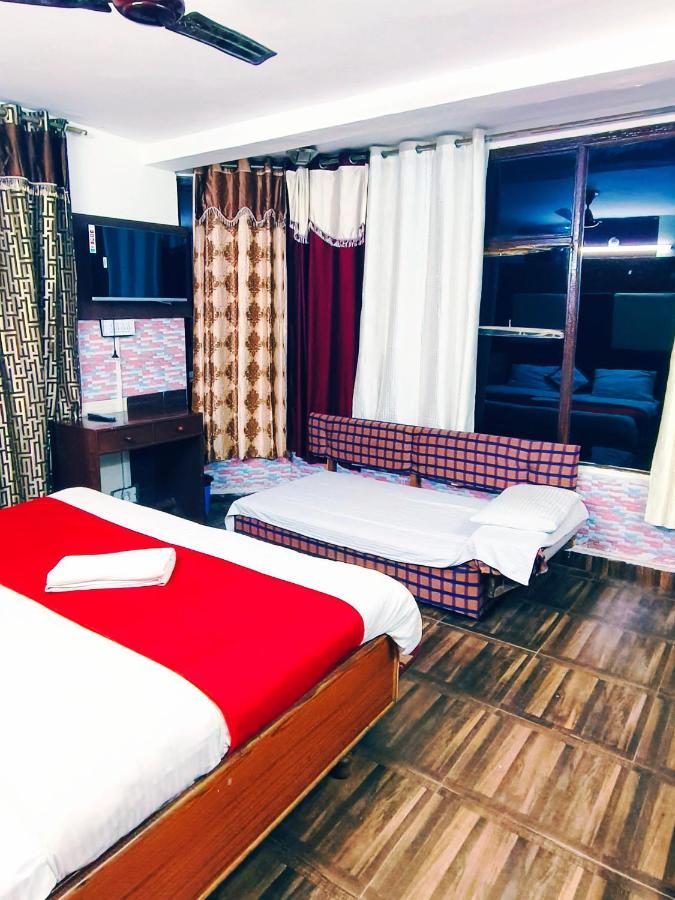Hotel Holiday Plaza Dalhousie - Near Ghandhi Chowk Mall Road Ngoại thất bức ảnh